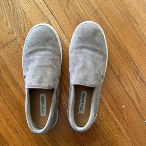 Steve Madden Grey Suede Gills